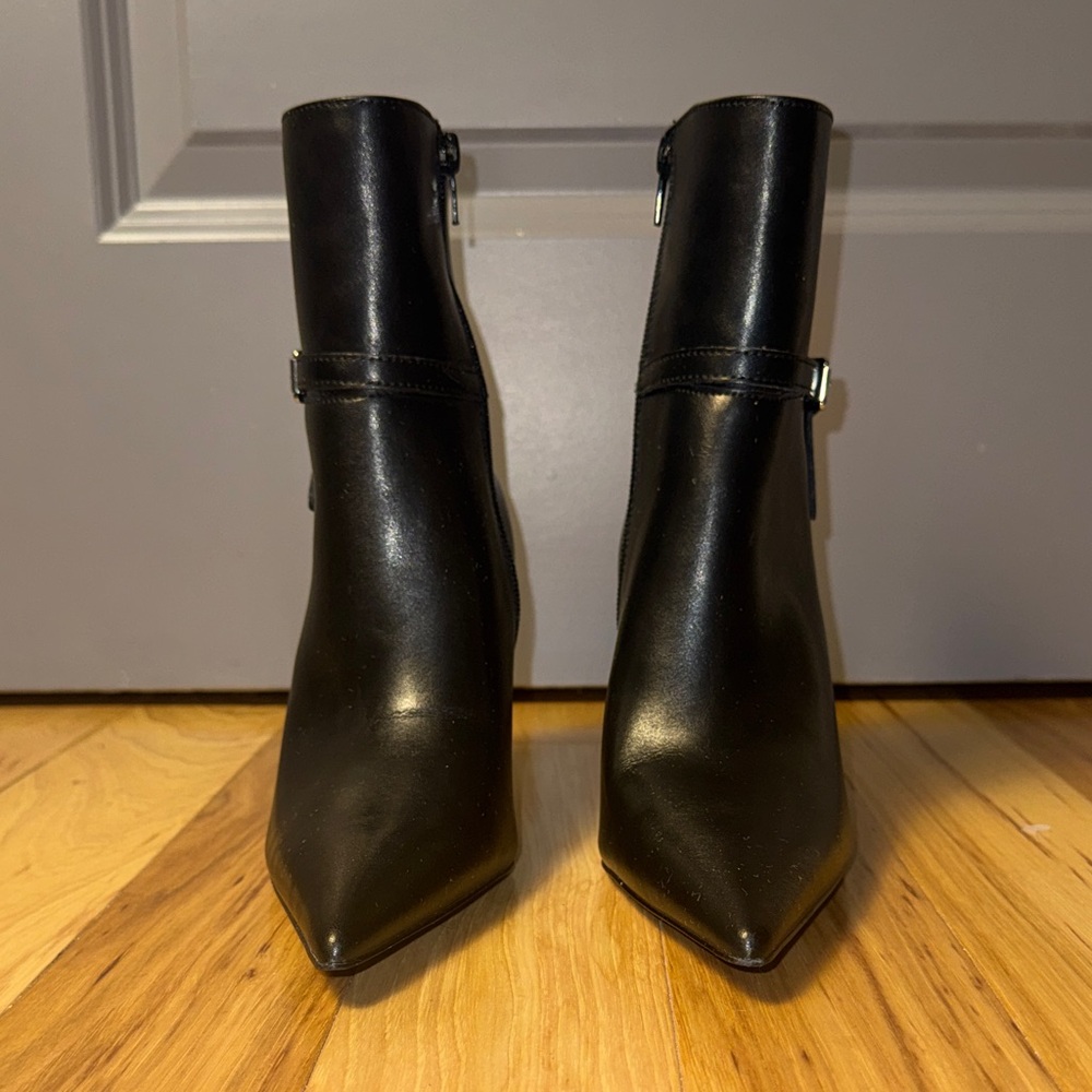 Steve Madden Carolina Ankle Boots Black Leather Pointed Toe Stiletto Heel Bootie - Picture 2 of 10